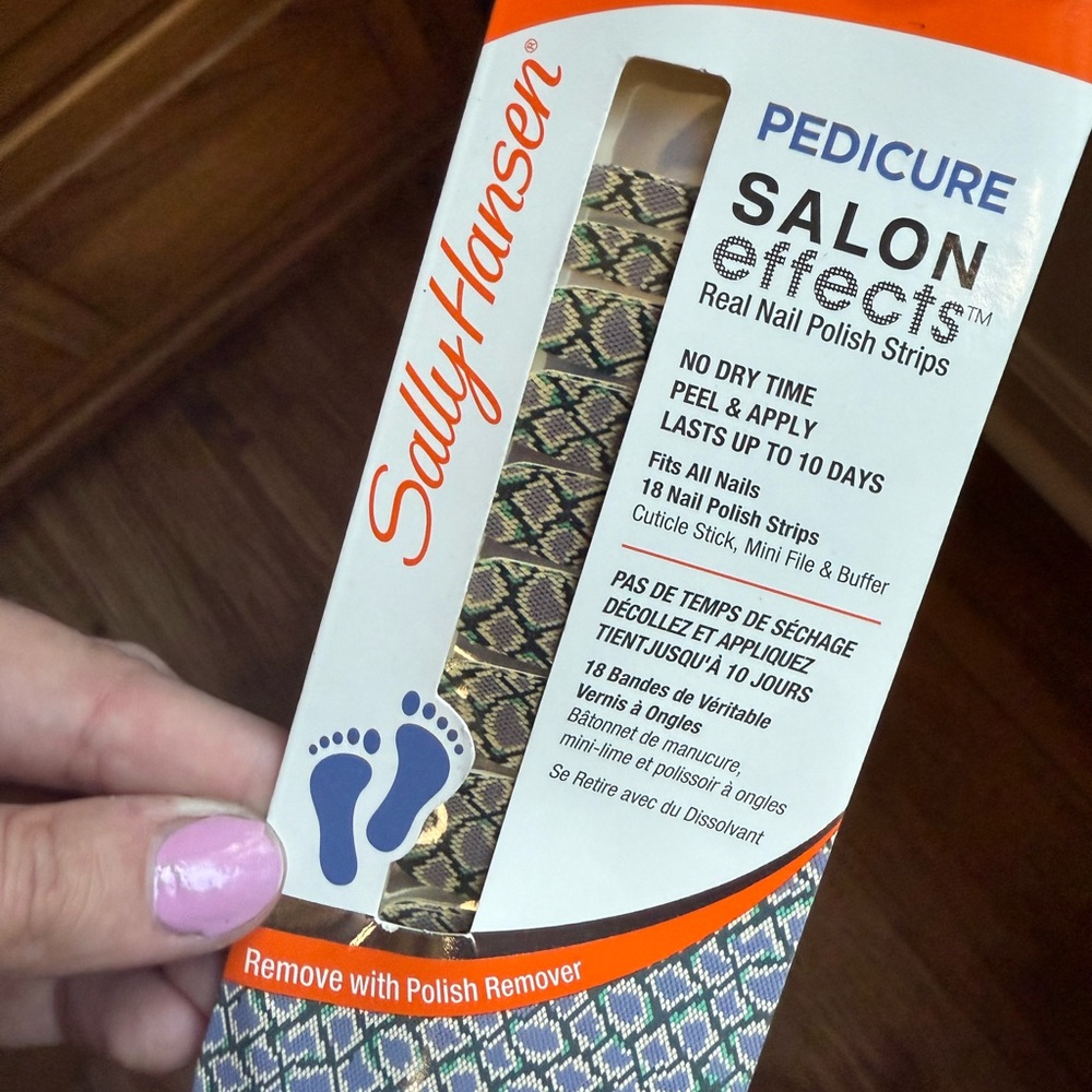 Pedicure Salon Effects Nail Polish Strips